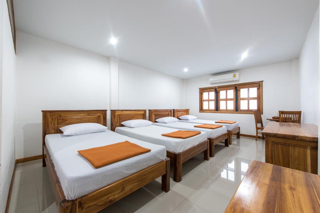 Thongphaphum Place Exterior photo